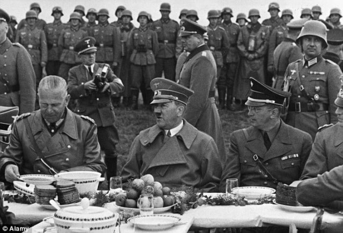 Dictatori celebri - Adolf Hitler