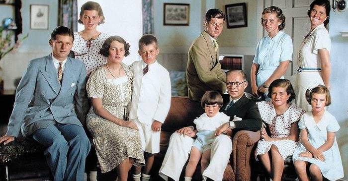 5 familii influente cu destine blestemate