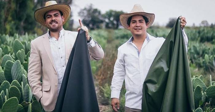 Doi mexicani au creat „pielea” vegetală din frunze de cactus