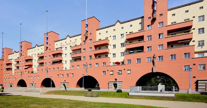 Monstrul rezidențial - Cel mai mare bloc de apartamente din lume