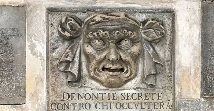 Gurile de leu, cutiile pentru denunțuri secrete din Veneția