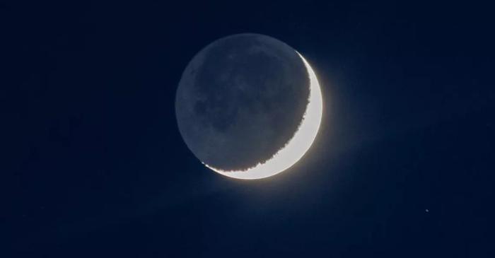 Ce este „Da Vinci Glow” și cum să o vezi în această săptămână: fenomenul de Lună nouă apare pe cerul nopții