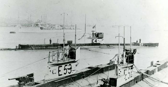 O legendă urbană despre un submarin al Marinei Regale Britanice ar putea fi adevărată