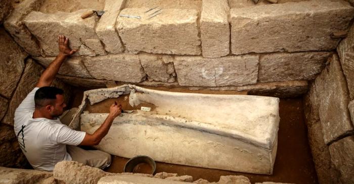 Un cimitir roman antic cu 125 de morminte, descoperit întâmplător în Fâșia Gaza
