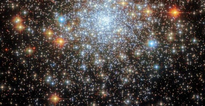 Telescopul Hubble a surprins unul dintre cele mai vechi obiecte din galaxia noastră