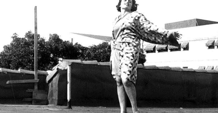 Ayn Rand, scriitoarea care a dezvoltat „obiectivismul” filosofic – egoismul rațional este o virtute; altruismul (auto-sacrificiul) este un viciu