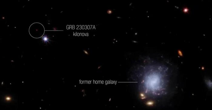 Trei elemente grele au fost observate pentru prima dată chiar în timp ce erau create