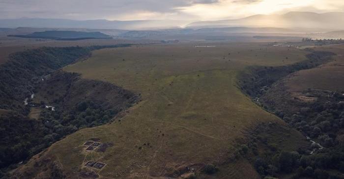 Fortăreața Dmanisi Gora din Caucaz dezvăluie dimensiuni neașteptate după 3.000 de ani