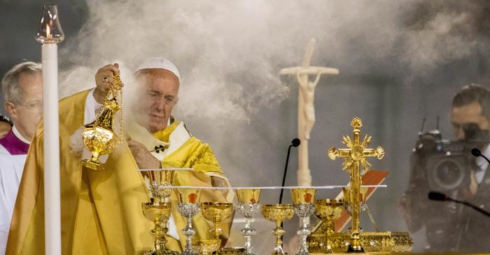 Papa Francisc transformă Biserica Catolică prin reforme fără precedent în Vatican