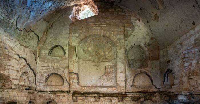 Arheologii au descoperit la Pompei mormântul unei preotese a zeiței Ceres
