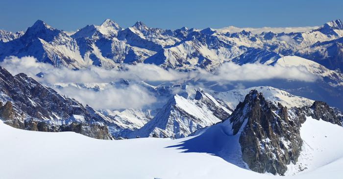 Gheață din era glaciară, descoperită în Alpii europeni după 12.000 de ani