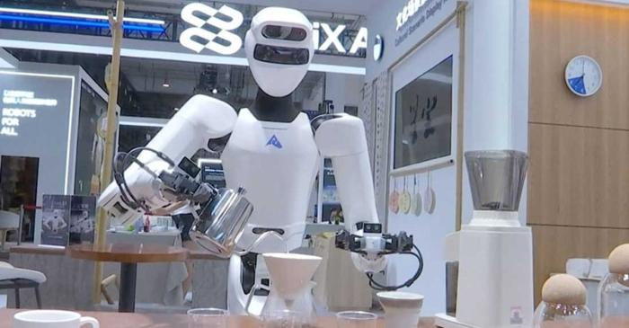 Roboții umanoizi de la World Robot Conference 2025 redefinesc granița dintre om și mașină