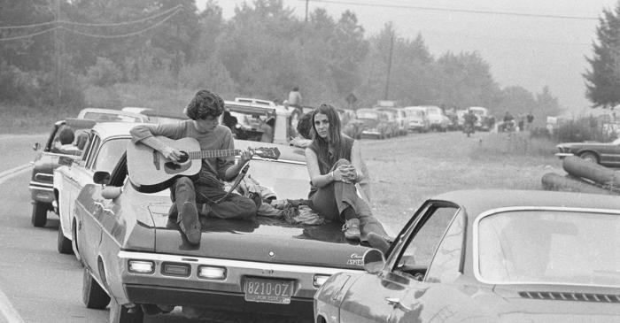 Woodstock: Trei zile de pace, muzică și haos care au schimbat istoria culturii