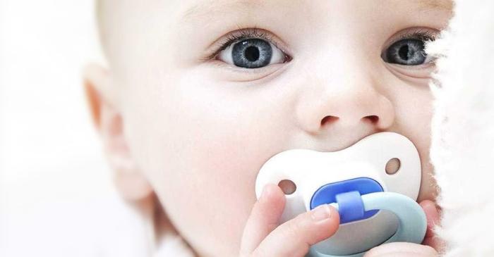 Bisfenolul A a fost detectat în suzete etichetate „fără BPA"