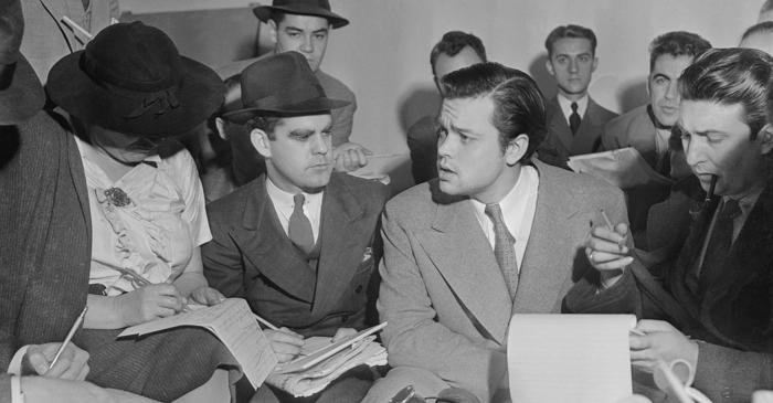 O transmisiune radio a lui Orson Welles a convins mii de americani că sunt invadați de marțieni