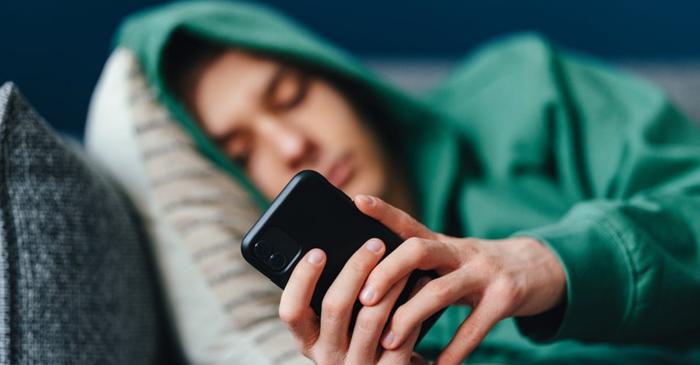 Cum poți forța o aplicație de Android să se rotească orizontal?