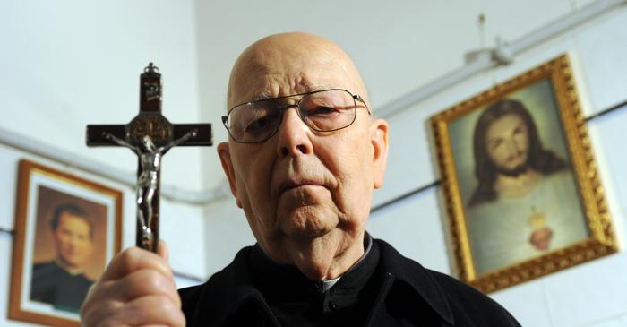 Gabriele Amorth, cel mai renumit exorcist al Vaticanului, a efectuat peste 60.000 de exorcizări în 30 de ani