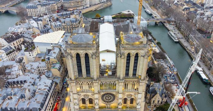 Incendiul de la Notre-Dame a dezvăluit un tezaur arheologic de 2.000 de ani sub catedrală