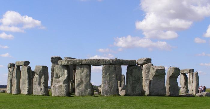 De ce este acum aproape sigur că oamenii au transportat pietrele de la Stonehenge?