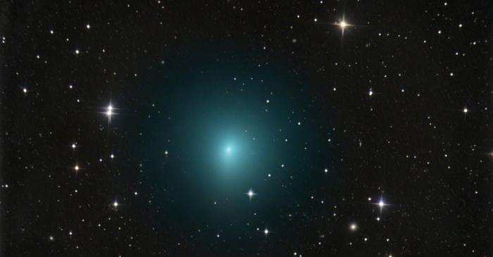 O cometă și-a inversat sensul de rotație, un fenomen fără precedent observat de astronomi