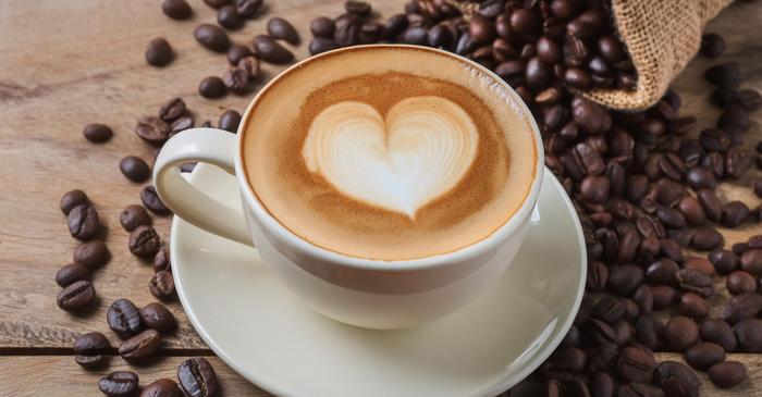 Două până la trei căni de cafea pe zi reduc riscul de anxietate și depresie