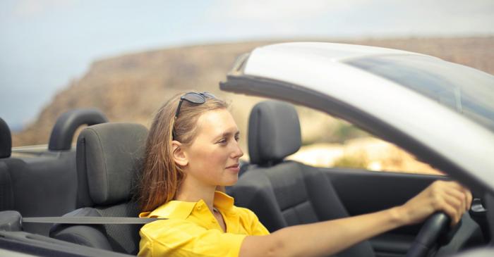 Malta oferă tinerilor 25.000 de euro pentru a renunța la permisul auto timp de cinci ani