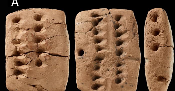 Un sistem de simboluri vechi de 40.000 de ani schimbă radical originile scrisului