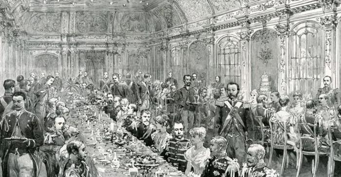 Cum se celebra Paștele la Curtea Regală, între fast european și tradiții românești?