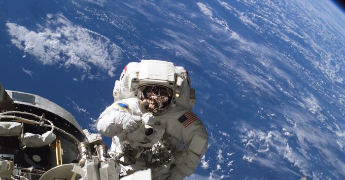 De ce creierul nu poate uita complet de gravitație, nici măcar în spațiu?