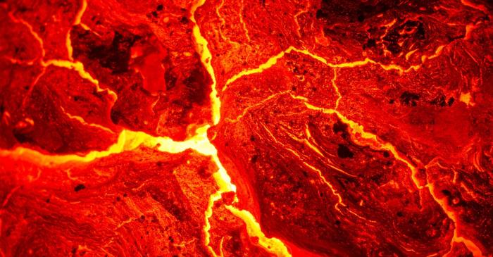 Un supervulcan din Japonia, responsabil pentru cea mai mare erupție din epoca noastră, se reumple cu magmă