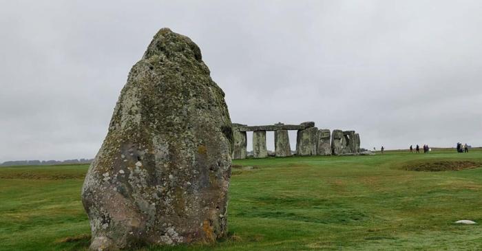 O rocă din nordul Scoției a ajuns la Stonehenge cu 4.500 de ani în urmă — pe umerii oamenilor