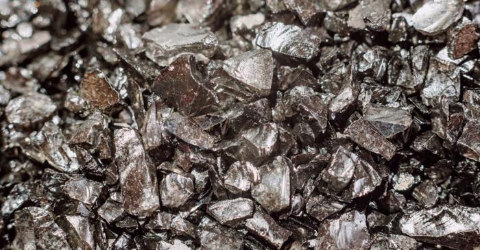 Rocile vulcanice bogate în CO2, considerate o curiozitate, dezvăluie acum zăcămintele de pământuri rare