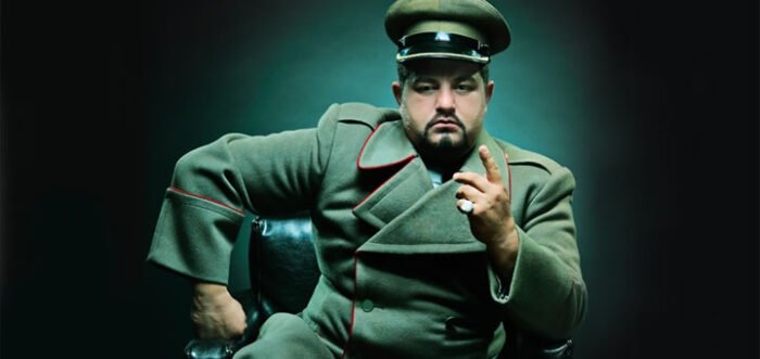 Cultul personalitatii dictatori mai nebuni decât îți poți imagina
